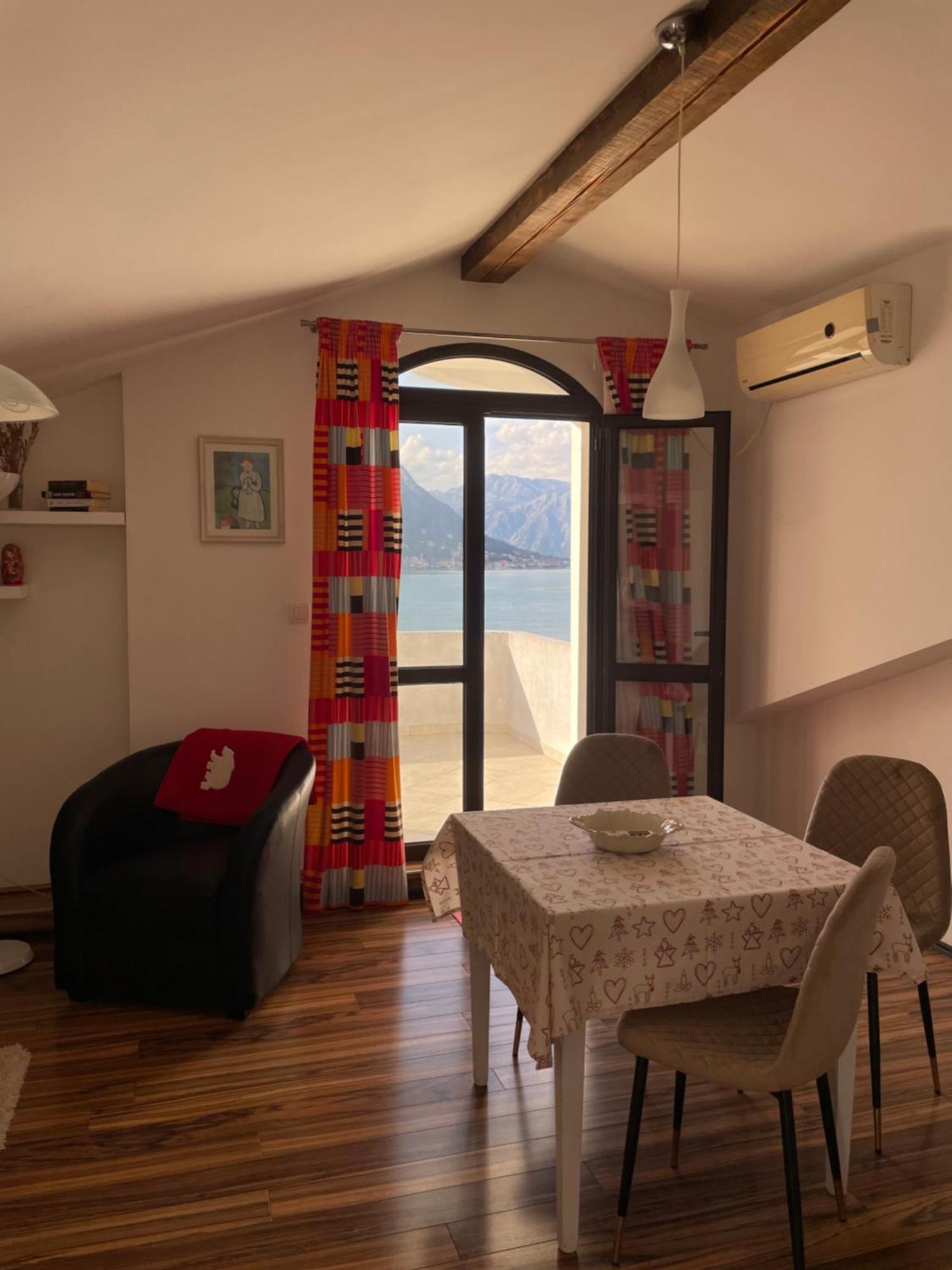 Apartment Jovana Kotor Exterior foto