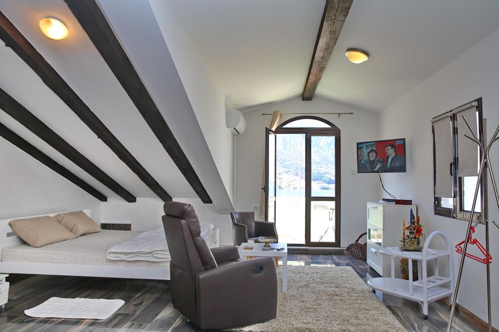 Apartment Jovana Kotor Exterior foto